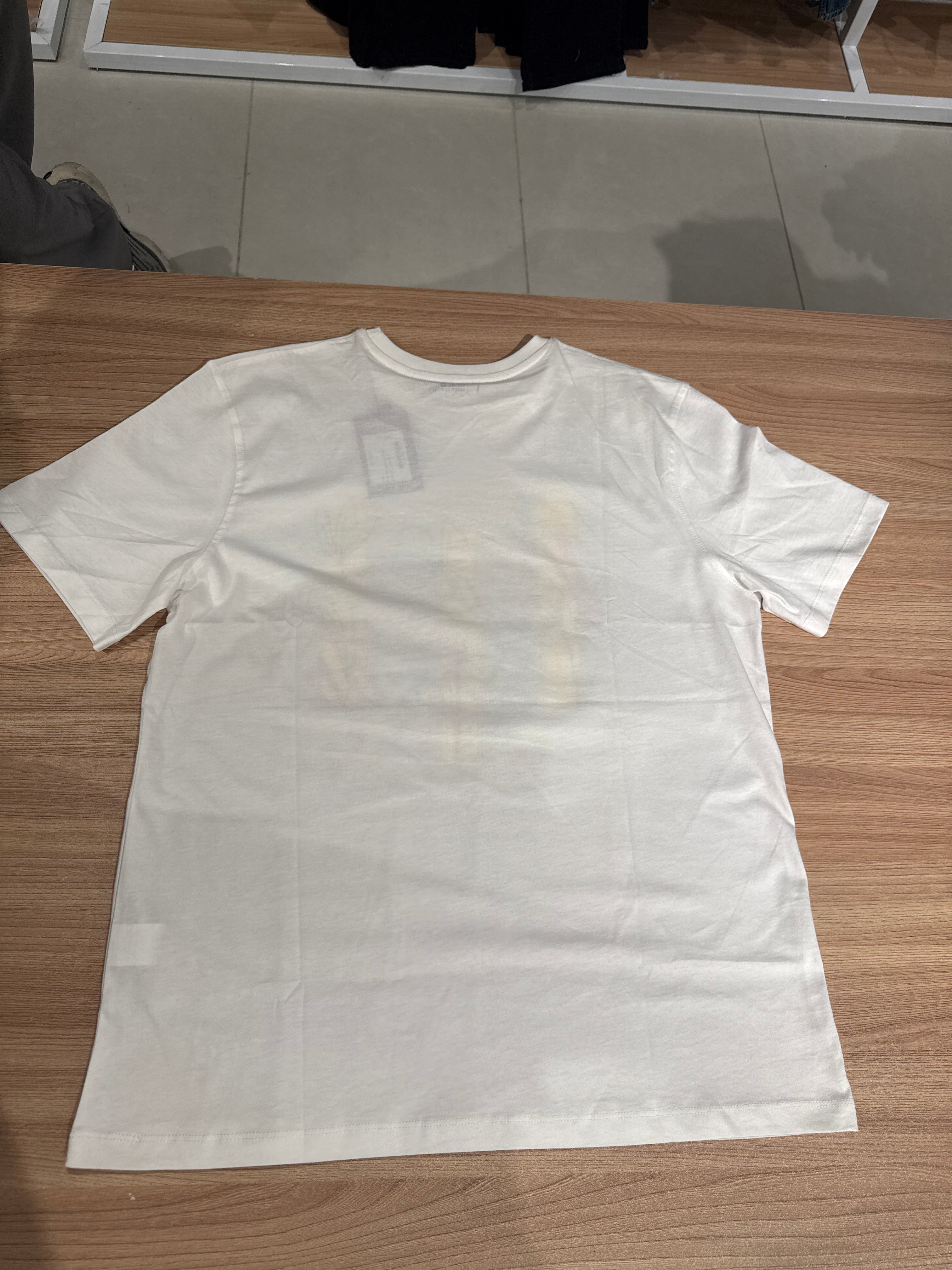 Naminal Graphic Casual T-Shirt (Regular) - White